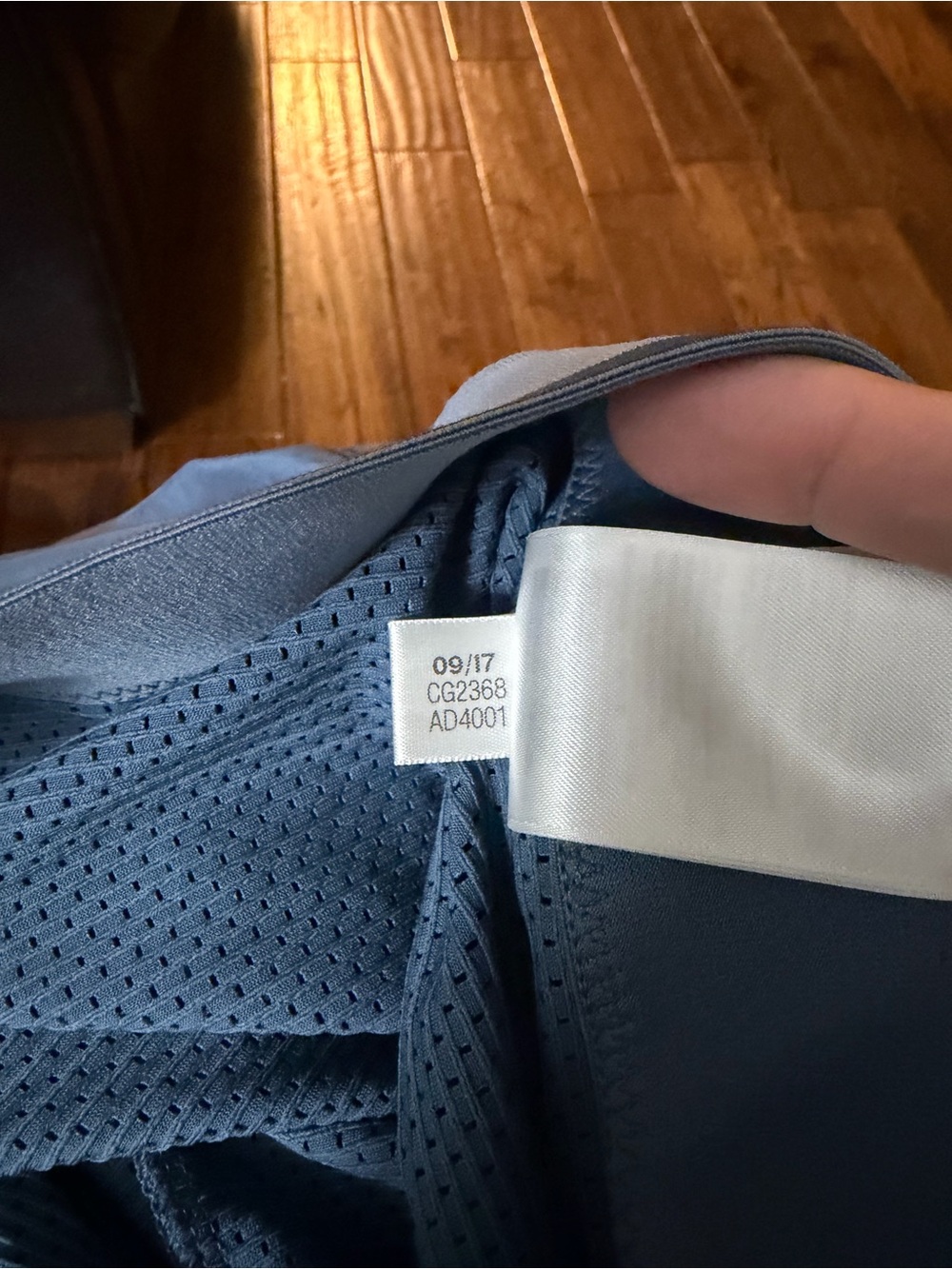 ADIDAS STELLA McCARTEY BARRICADE MESH LINNING Shorts Size L - Picture 8 of 8